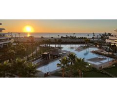 Piso de lujo en 1  línea de playa - Los Alamos, Torremolinos