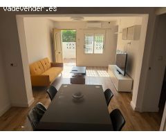 BONITO ADOSADO EN LA SIESTA-TORREVIEJA, 3 HABITACIONES