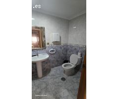 PISO CENTRICO EN TORREVIEJA-ZONA PUERTO DEPORTIVO