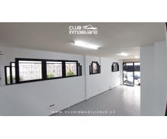 ¡Oportunidad única en Santa Cruz de Tenerife! Local amplio, luminoso y versátil en Calle Numancia 53
