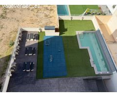 Se alquila precioso ático duplex a estrenar