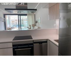 Apartamento en Alquiler en Denia, Alicante