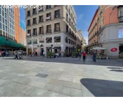 Piso en venta en calle del Postigo de San Martín, Madrid