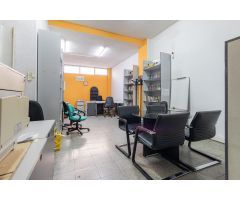 WGI inmobiliaria Alquila fantástico local en Camino de los Vinateros.