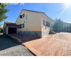 ESPECTACULAR CHALET en ZARZUELA DEL MONTE (SEGOVIA) con 6 HABITACIONES, 3 BAÑOS y GRAN PARCELA