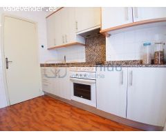 MAGNIFICO PISO de TRES DORMITORIOS con PLAZA DE GARAJE en SEGOVIA