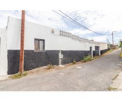 Casa a Reformar en Los Hoyos - Tafira junto con un Terreno Rustico de 1858 m2