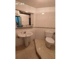 Local Comercial en Venta en Las Espineras del León, León