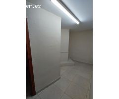 Local Comercial en Venta en Las Espineras del León, León