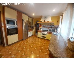 ESPECTACULAR CHALET CON PISCINA EN LA COLONIA SAN MIGUEL