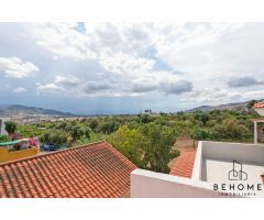 Ático con terraza, vistas al sur y dos plazas de garaje en Cártama Estación