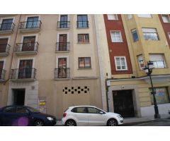 LOCAL COMERCIAL EN AVDA JUAN CARLOS I