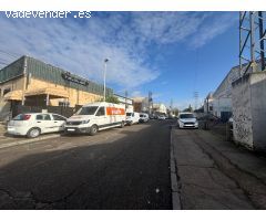 ALQUILER CON OPCIÓN A COMPRA NAVE INDUSTRIAL , CHINALES.