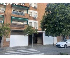 PLAZA DE GARAJE EN LEVANTE CON AMPLIO TRASTERO