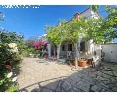 Se vende planta baja en cambrils