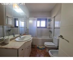 Se vende planta baja en cambrils