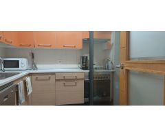 AOC VENDE, PISO BAJO CON 2 HABITACIONES, 2 BAÑOS, PATIO 53 M2 Y GARAJE