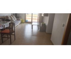 AOC VENDE, PISO BAJO CON 2 HABITACIONES, 2 BAÑOS, PATIO 53 M2 Y GARAJE