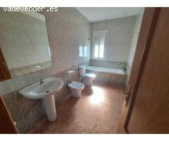 Chalet en Venta en La Puebla de Montalbán, Toledo