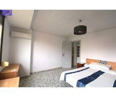 AMPLIA VIVIENDA EN ZONA CENTRO DE XIRIVELLA