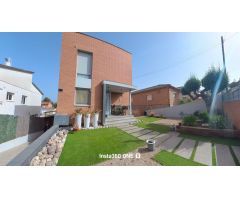 ???? Espectacular Chalet de Lujo en El Oasis – Con Piscina Privada, Wellness y Mucho Más