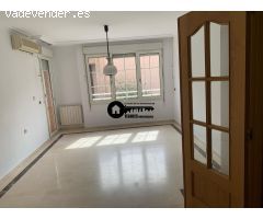 INMOBILIARIA TEJARES ALQUILA PISO REFORMADO EN ZONA CENTRO-VILLACERRADA