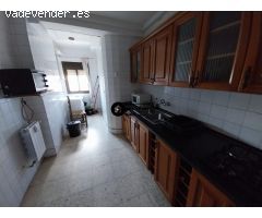 INMOBILIARIA TEJARES ALQUILA PARA ESTUDIANTES ESTUPENDO PISO EN LA AVENIDA DE ESPAÑA