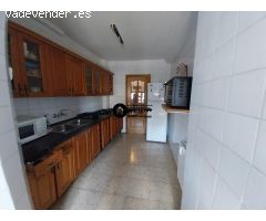 INMOBILIARIA TEJARES ALQUILA PARA ESTUDIANTES ESTUPENDO PISO EN LA AVENIDA DE ESPAÑA