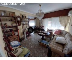 INMOBILIARIA TEJARES VENDE PISO CERCA DEL PARQUE ABELARDO