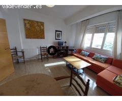 INMOBILIARIA TEJARES VENDE PISO CON PATIO EN CALLE ROSARIO