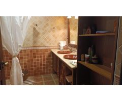 Chalet prácticamente nuevo a  2 km de Villena