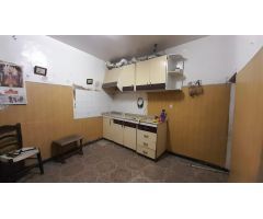 Casa en el centro para convertirla en vuestro gran hogar!!