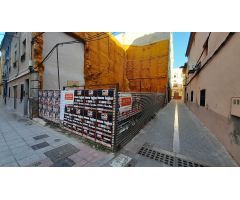 SOLAR EN UNA EXCELENTE ESQUINA