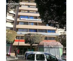Oficinas situadas en el centro de Almería junto a la Plaza de la Virgen del Mar