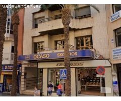 Oficinas situadas en una de las calles mas comerciales en El Ejido