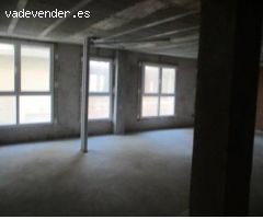 Cuatro oficinas en edificio residencial en el pueblo de oliva