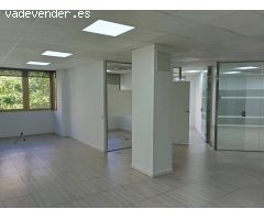 Oficinas situadas en Edificio exclusivo de oficinas con excelentes comunicaciones.