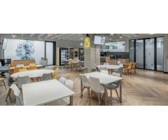 Edificio rehabilitado en el 2017 ideal para sede corporativa con todo tipo de servicios.