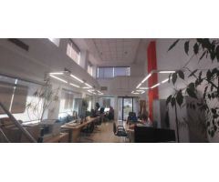 Local comercial en planta baja haciendo esquina con entrada independiente