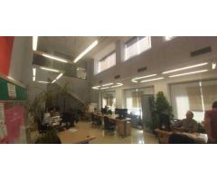 Local comercial en planta baja haciendo esquina con entrada independiente