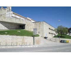 CASA FAMILIAR EN BAENA CON MUCHO POTENCIAL