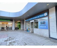 Local comercial con posibilidad de terraza en Centro Comercial