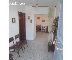 CASA EN ZONA MUY TRANQUILA DE SANTIAGO DE CALATRAVA