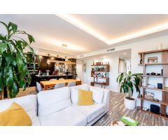 Piso reformado con garaje, trastero, terraza y piscina en Alcorcón