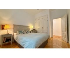 Elegancia y luz en el corazón de Almagro, Madrid – 3 dormitorios, 2 baños, 113?m²