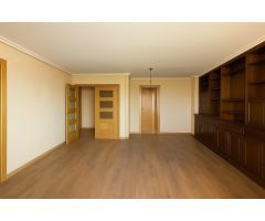 Piso en Venta en Madrid de las Caderechas, Madrid