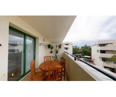 ¡OPORTUNIDAD! APARTAMENTO CASI NUEVO CON PARQUING Y PISCINA