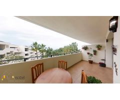 ¡OPORTUNIDAD! APARTAMENTO CASI NUEVO CON PARQUING Y PISCINA