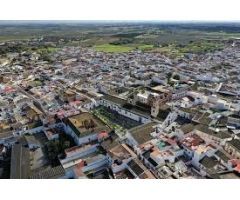 PLAZA DE APARCAMIENTO AMPLIA EN OLIVARES