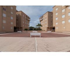 Magnífico piso con vistas al mar en una urbanización exclusiva junto a la playa